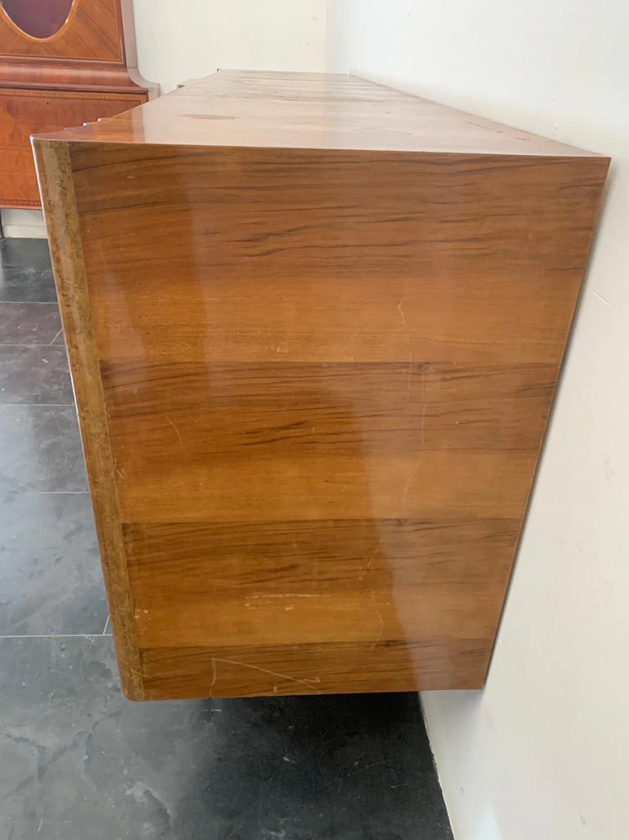 Walnut and maple Art Deco sideboard, 1930s 8
