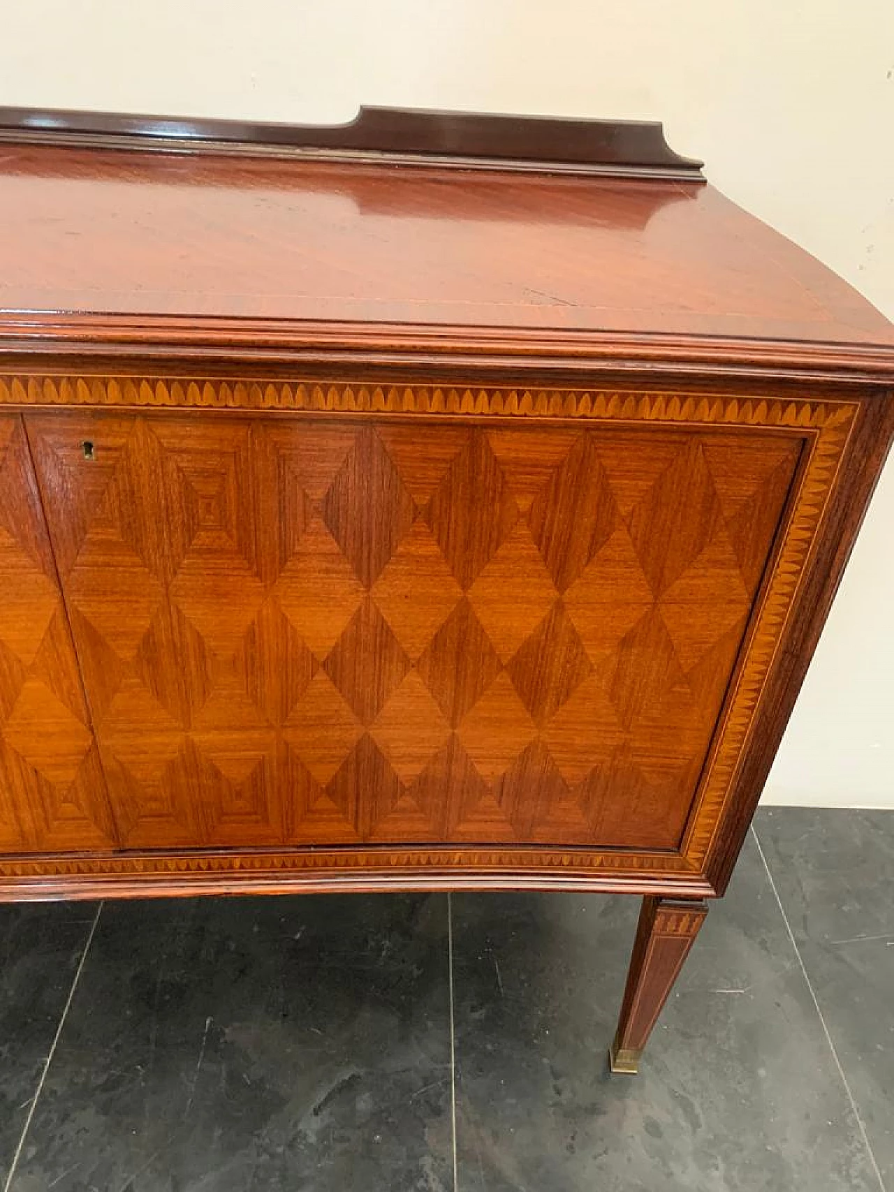 Credenza in palissandro intarsiata attribuita a Paolo Buffa per La Permanente Mobili Cantù, anni '50 7