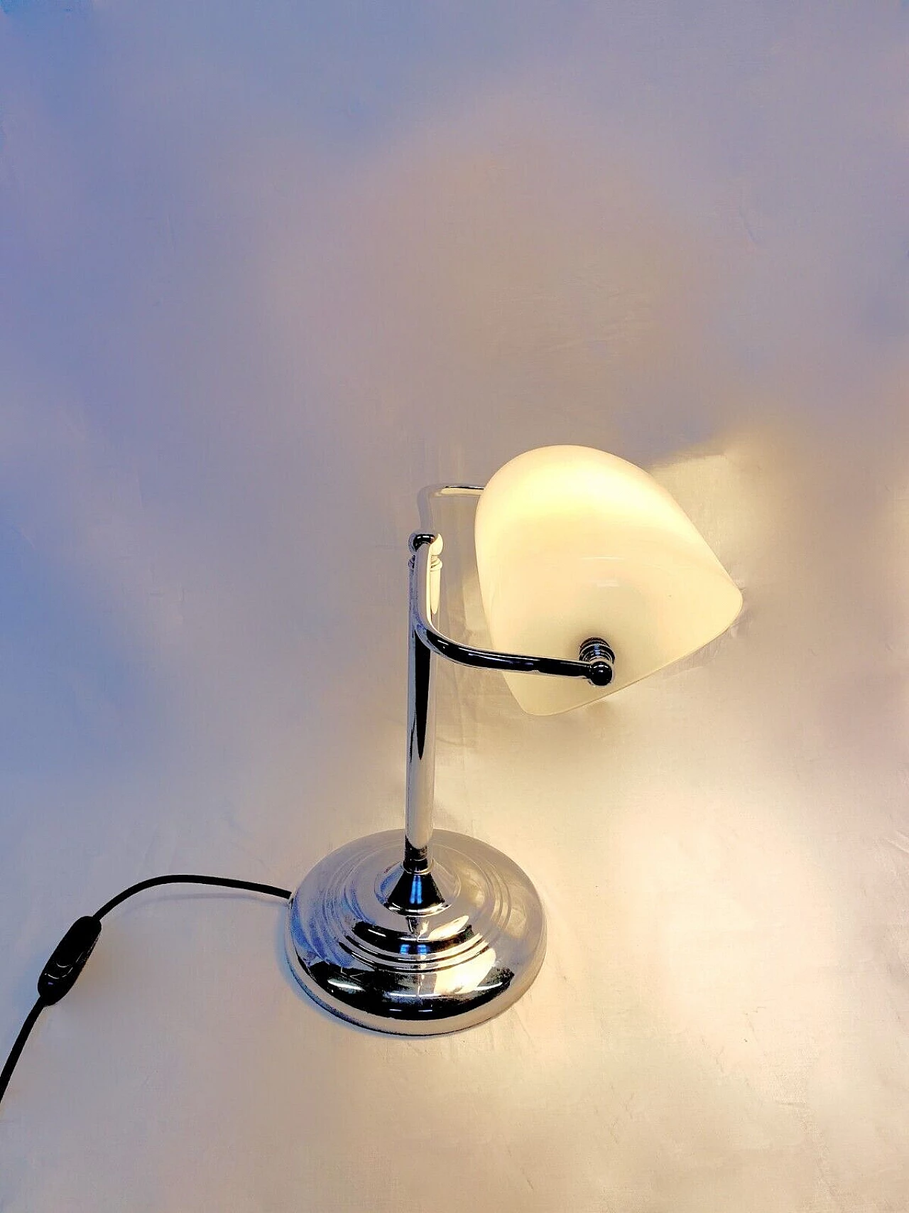 Desk lamp with movable glass, 1960s 9