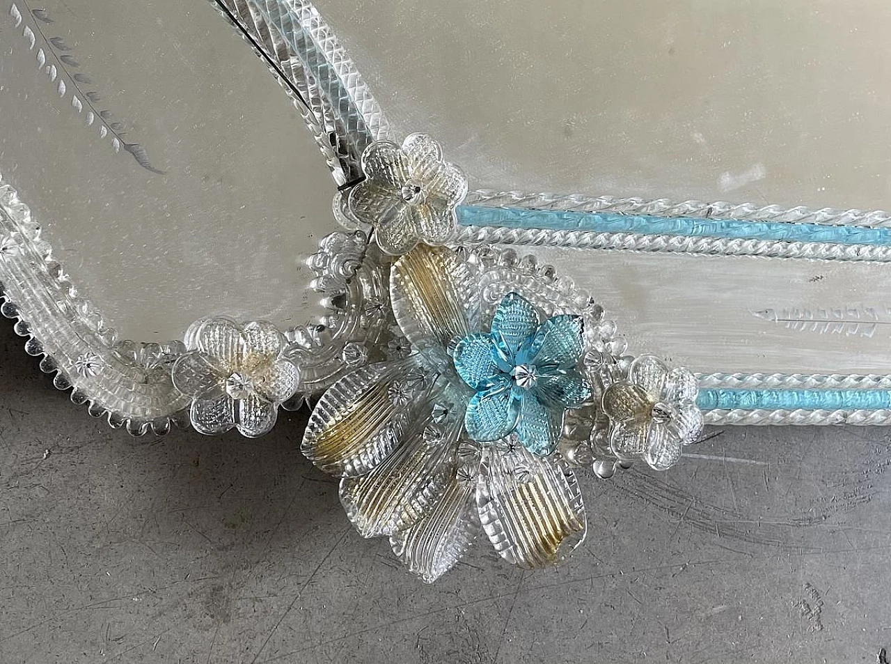 Specchio in vetro di Murano trasparente e azzurro, anni '60 3
