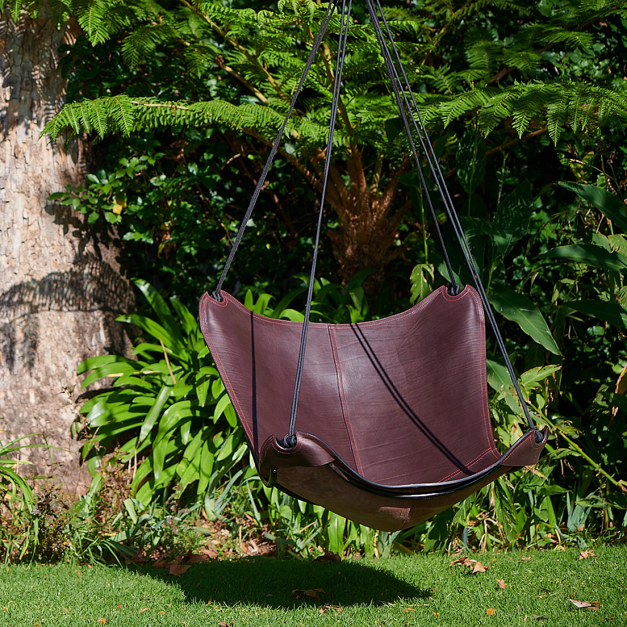 Leather Butterfly hanging armchair 5