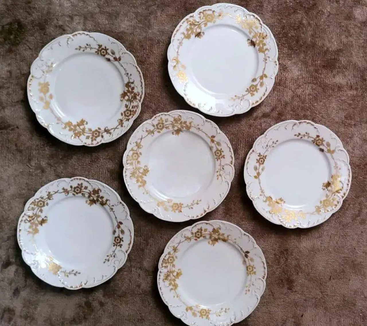 6 Piatti piani in porcellana bianca di Limoges e decorazioni dorate di Haviland, primo '900 2