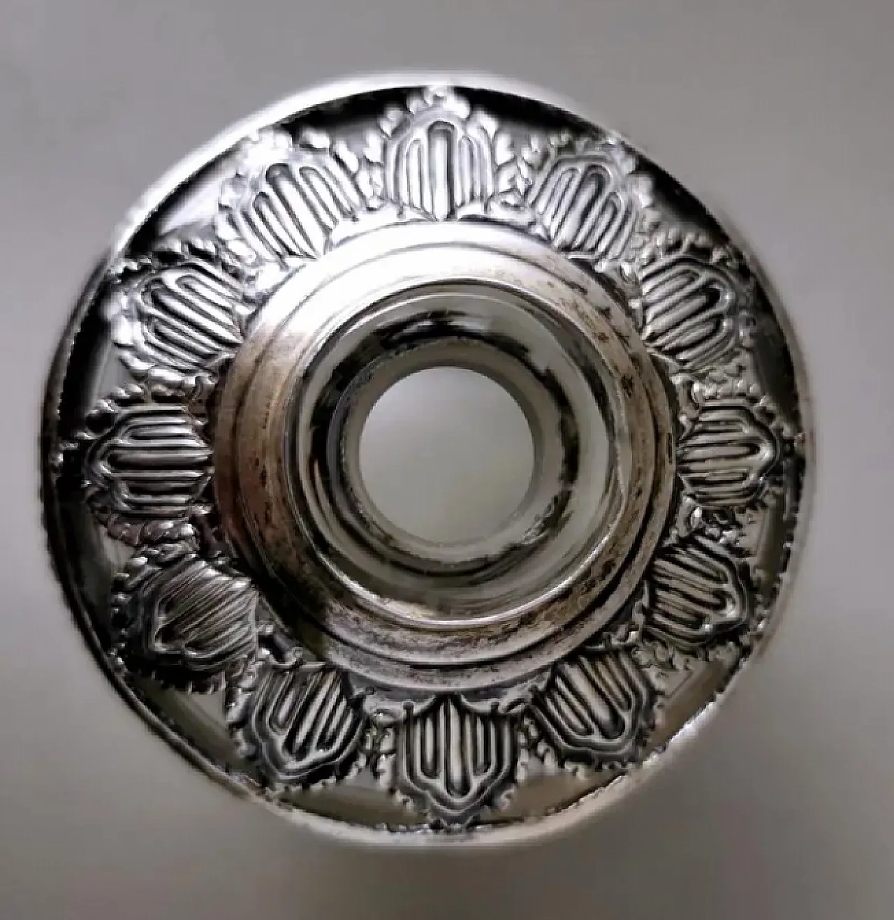 Bottiglia da toilette in cristallo e argento in stile vittoriano, primo '900 12