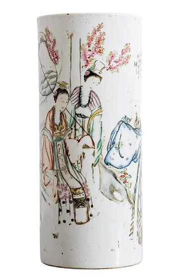 Chinese porcelain vase with ideograms attributed to Guangxu Qing Dynasty, early 20th century