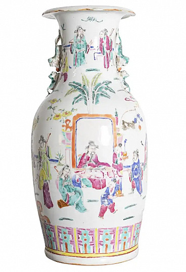 Chinese porcelain vase with festive characters, early 20th century