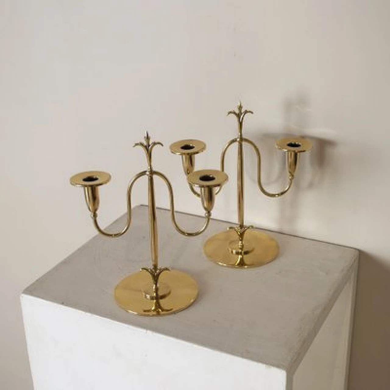 Pair of Art Deco brass candlesticks by Gunner Ander, 1930s 1