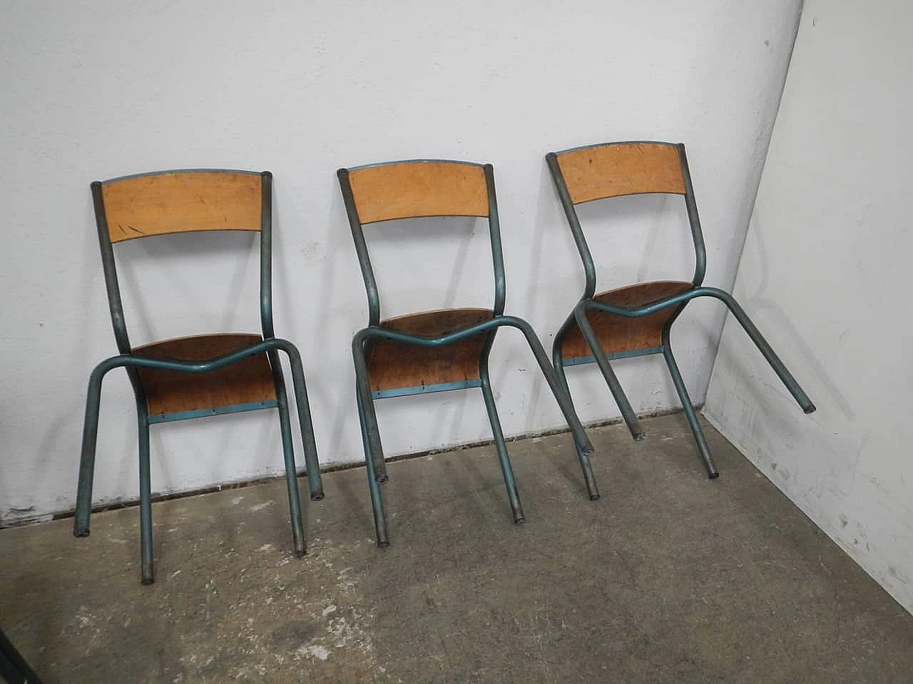 6 Green iron and birch stackable chairs by Mullca, 1960s 6