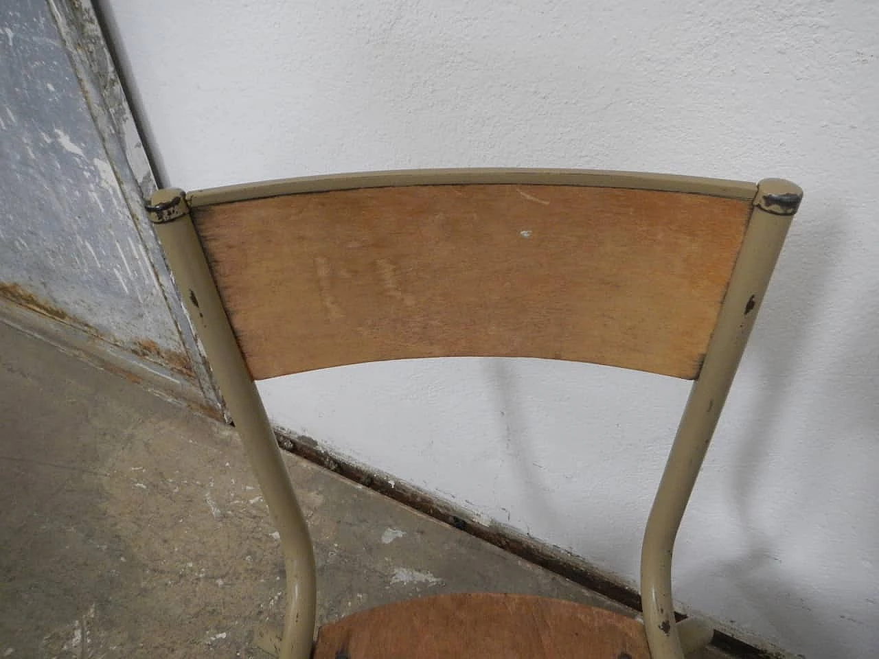 Pair of beige iron stacking chairs with birch blockboard seat by Mullca, 1960s 8