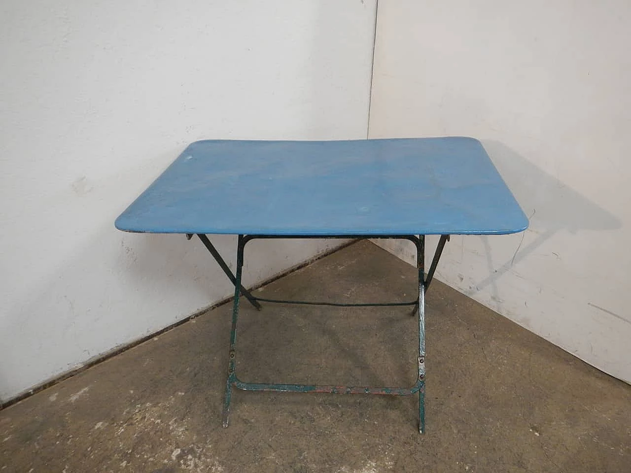 Folding rectangular iron garden table coloured blue and green, 1950s 3