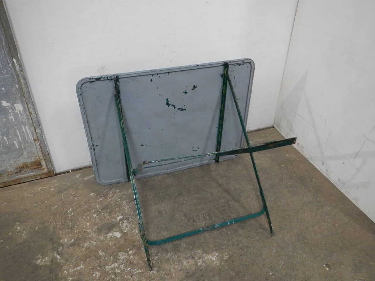 Folding rectangular iron garden table coloured blue and green, 1950s 6