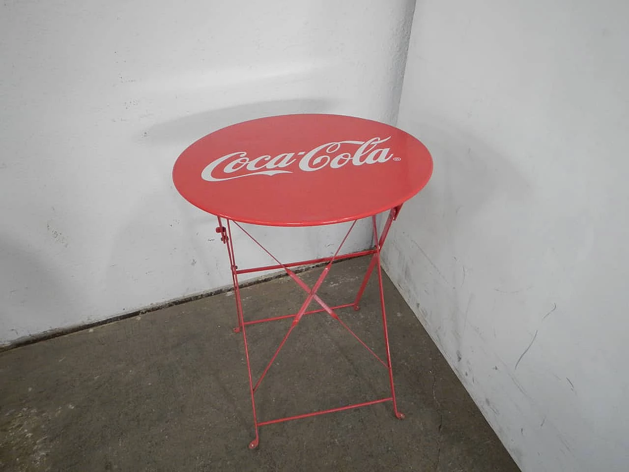Coca Cola iron round garden table, 1970s 3