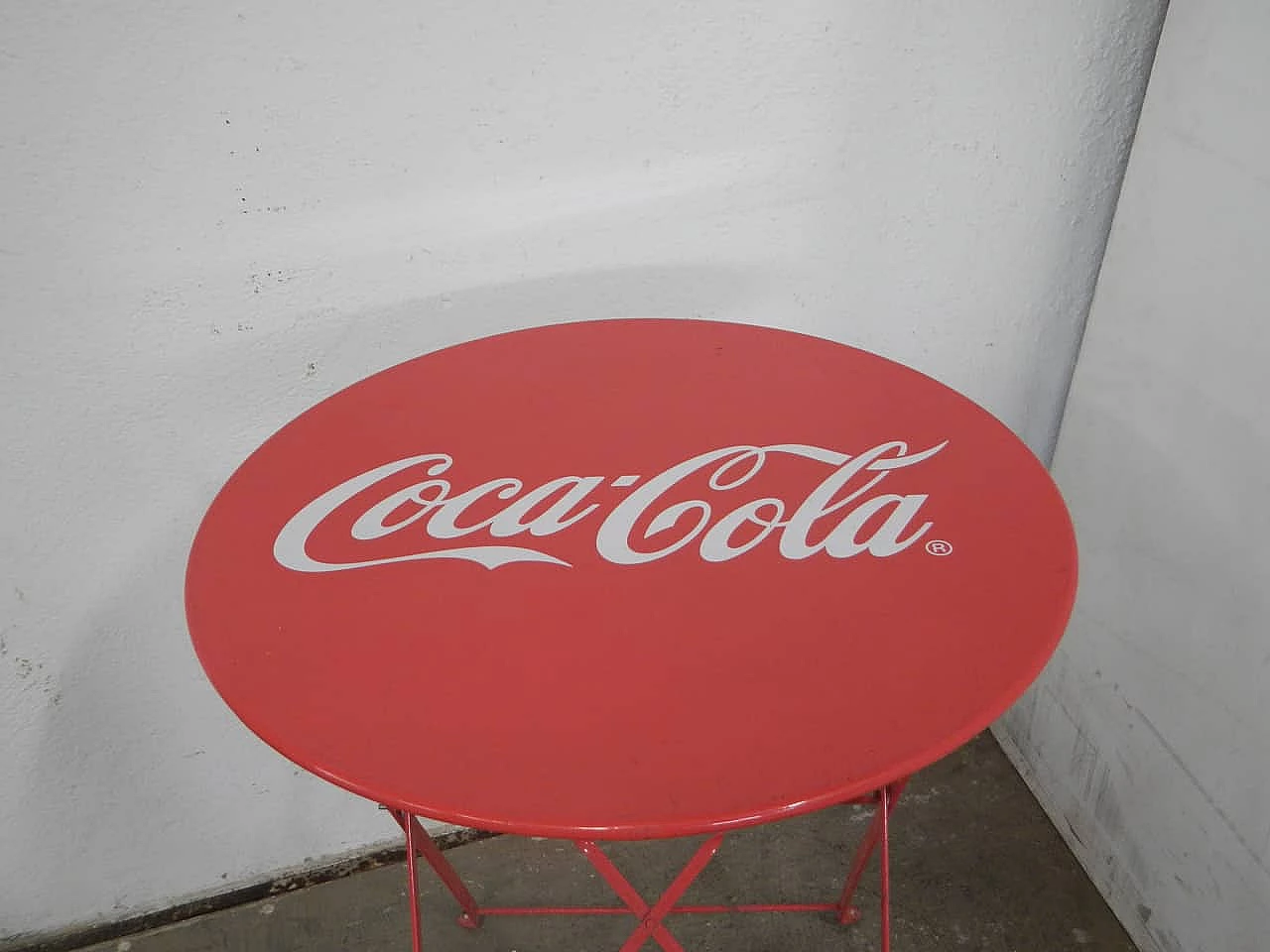 Coca Cola iron round garden table, 1970s 9