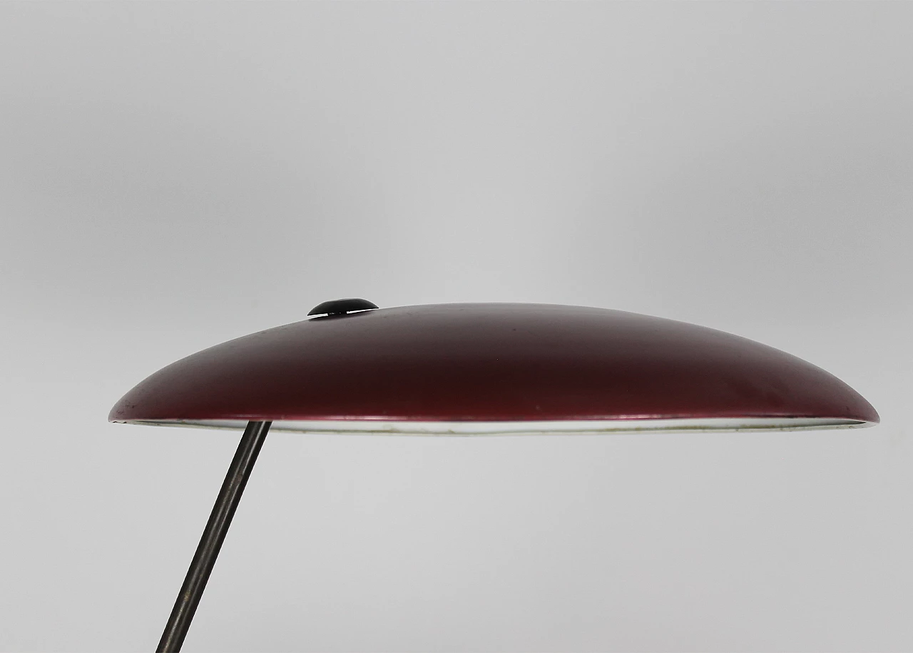 Lampada da tavolo in metallo rosso, anni '50 3