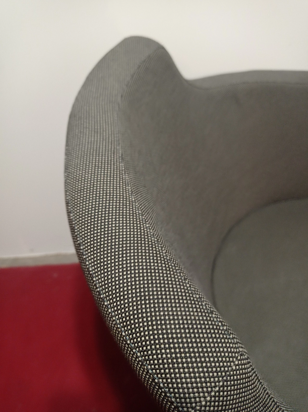 Coppia di poltrone Jules di Enrico Franzolini per Moroso 38