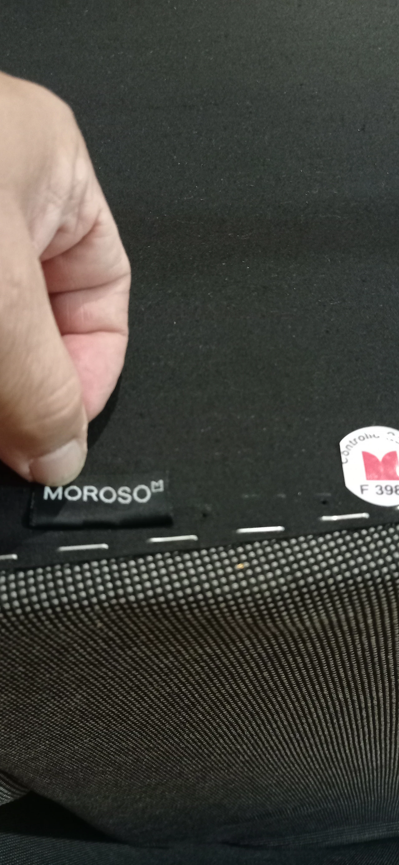 Coppia di poltrone Jules di Enrico Franzolini per Moroso 69