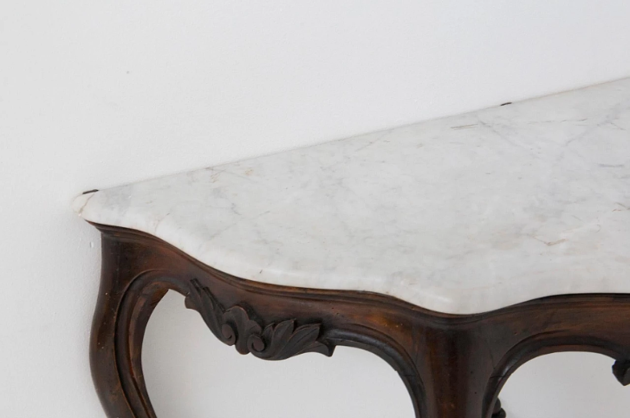 Walnut console with white marble top, late 19th century 7