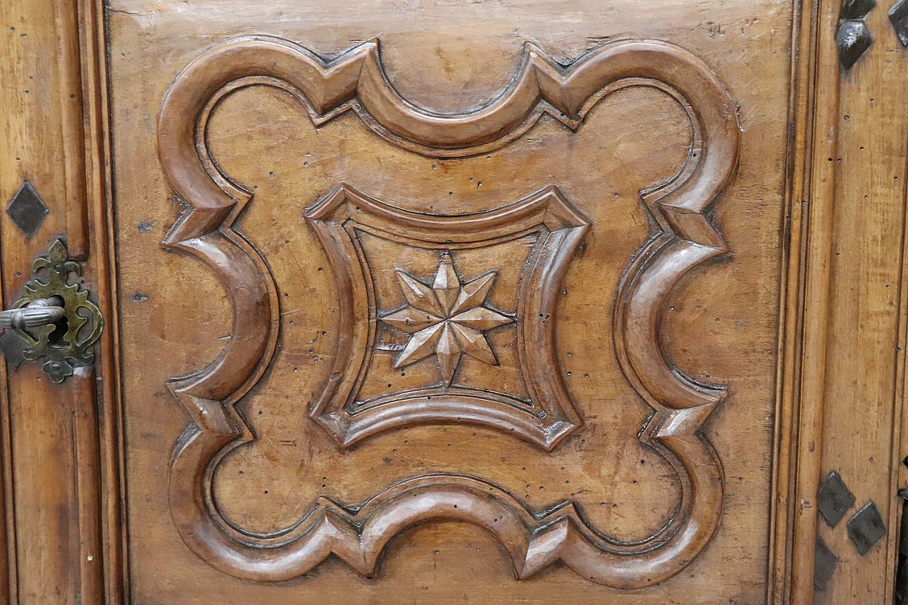 Louis XIV solid walnut kneeling-stool, mid-17th century 6