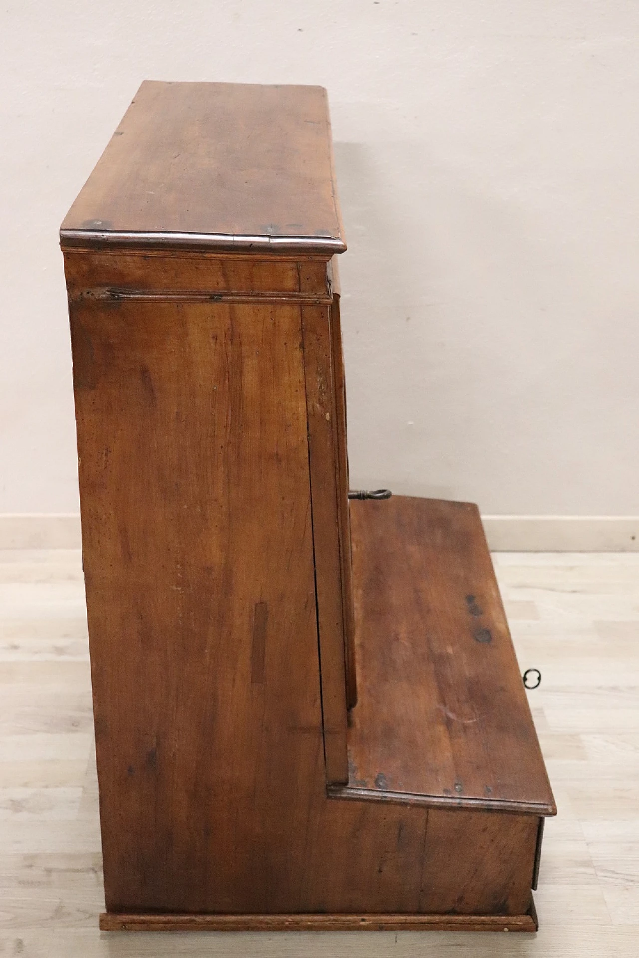 Louis XIV solid walnut kneeling-stool, mid-17th century 17