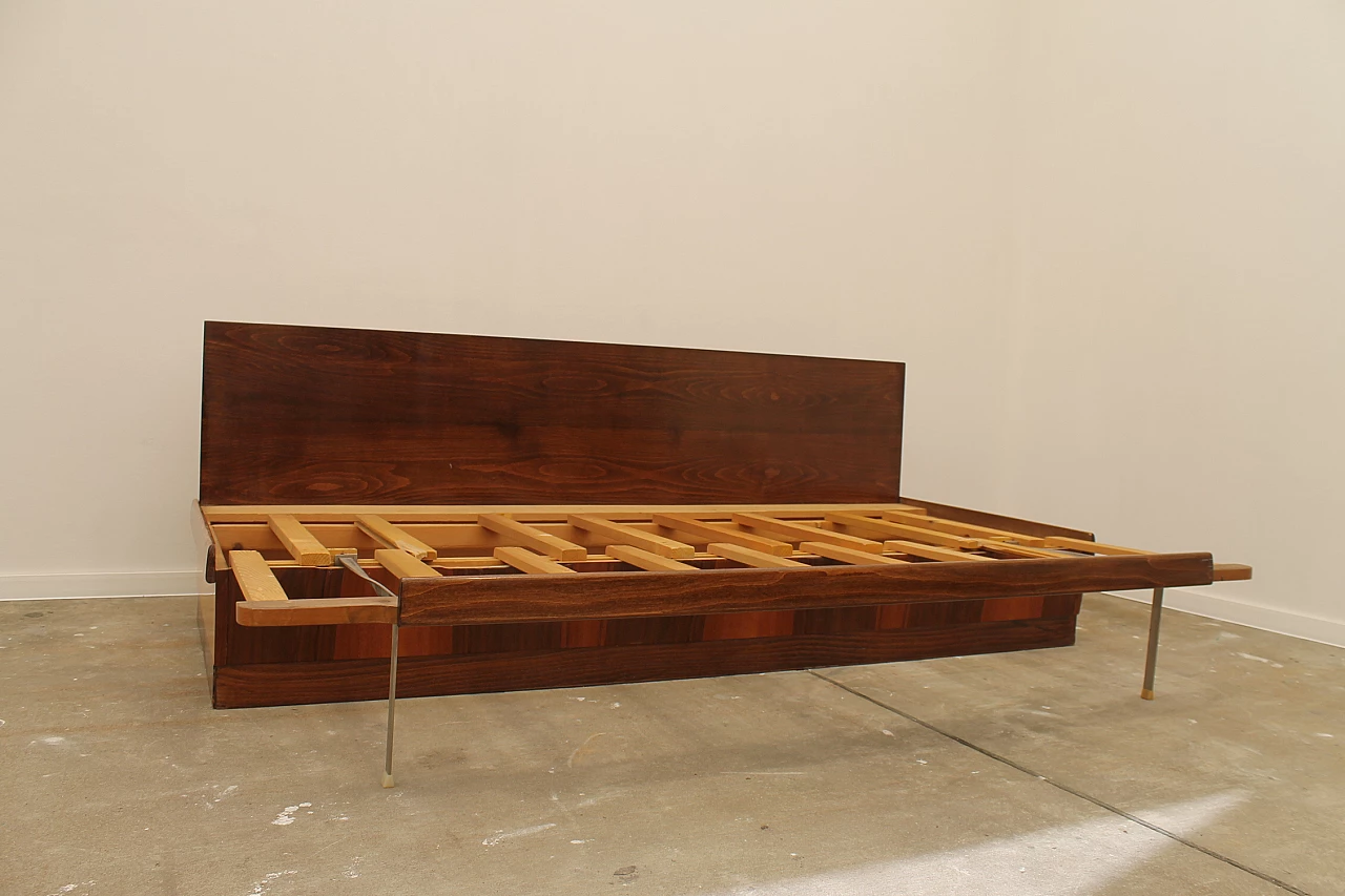 Walnut veneered folding sofa bed by Mier, 1960s 26