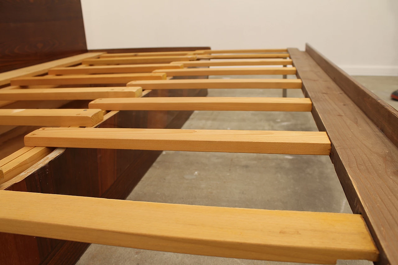 Walnut veneered folding sofa bed by Mier, 1960s 29