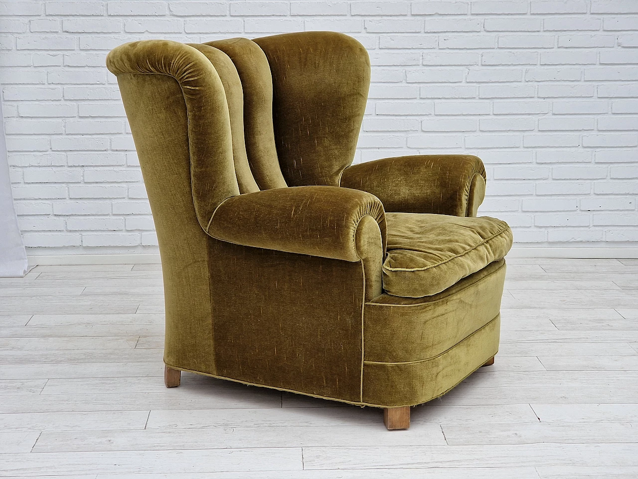 Danish green velvet and beech armchair, 1960s 2
