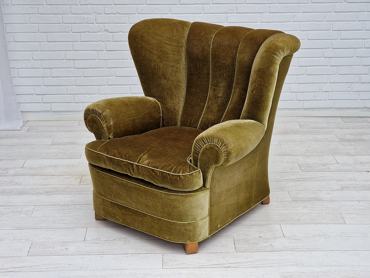 Danish green velvet and beech armchair, 1960s 18