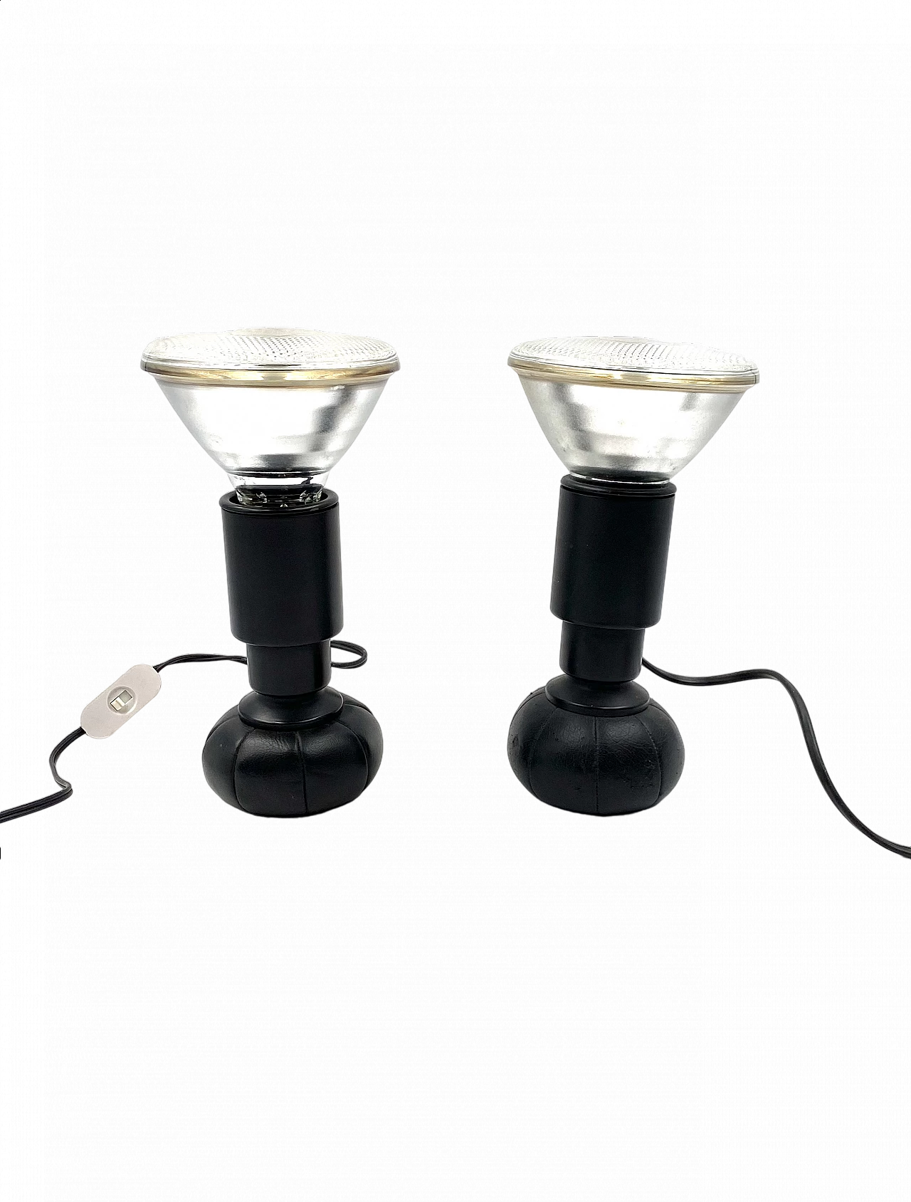 Pair of 600/C table lamps by Gino Sarfatti for Arteluce, 1960s 11