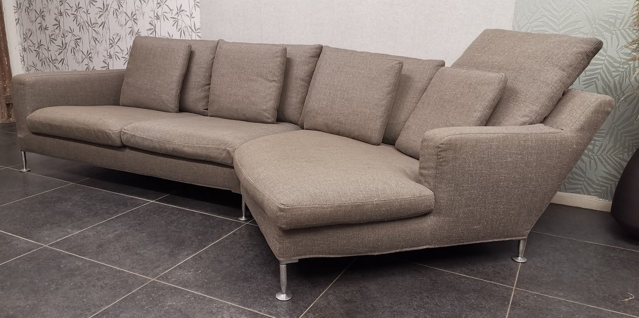 Harry sofa with chaise longue by Antonio Citterio for B&B Italia