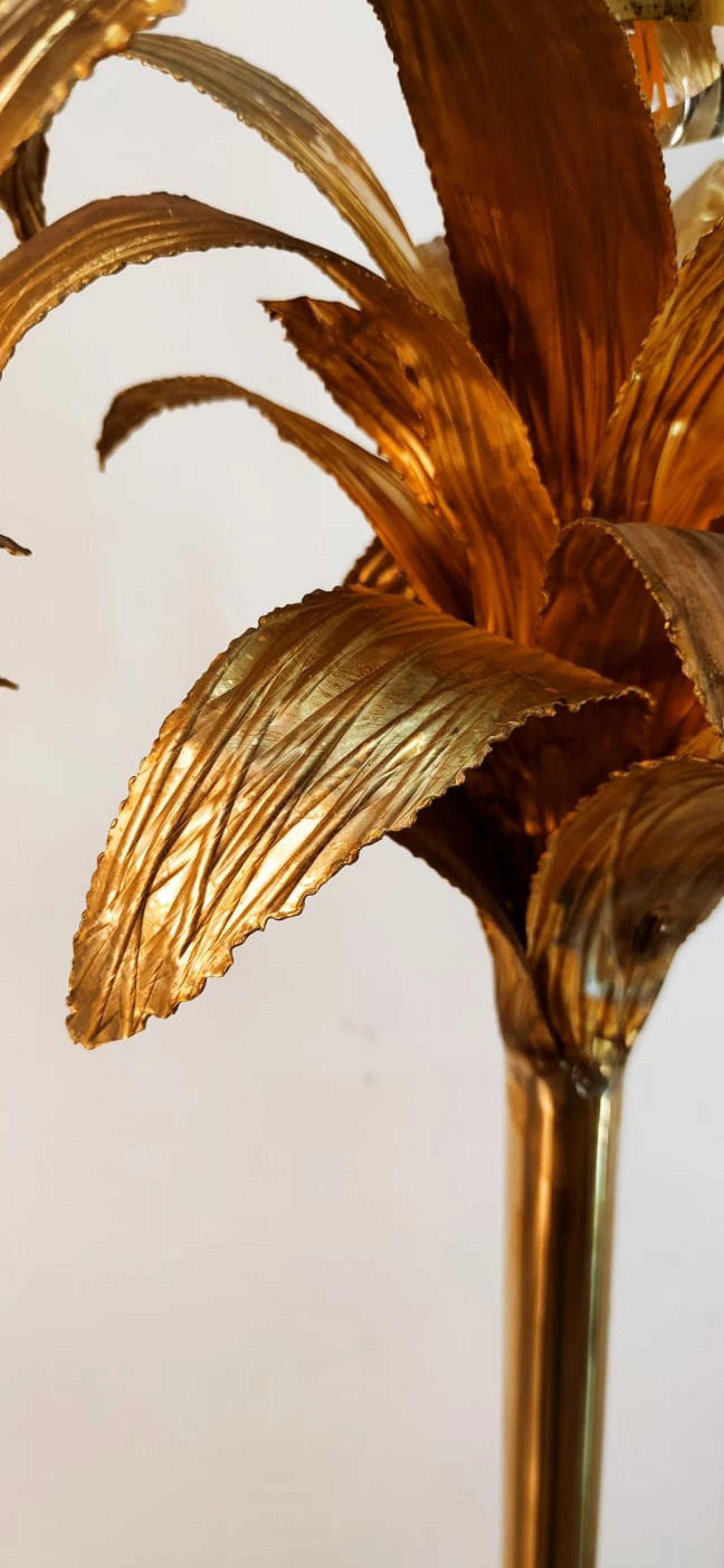 Brass palm tree-shaped floor lamp with cobra, 1970s 6