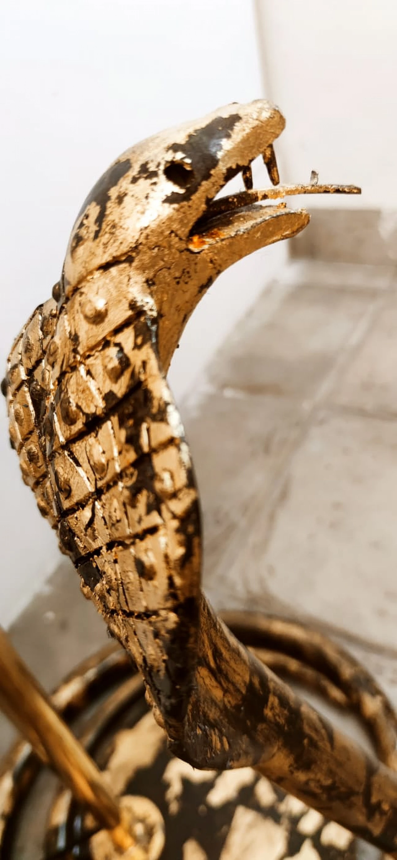 Brass palm tree-shaped floor lamp with cobra, 1970s 13