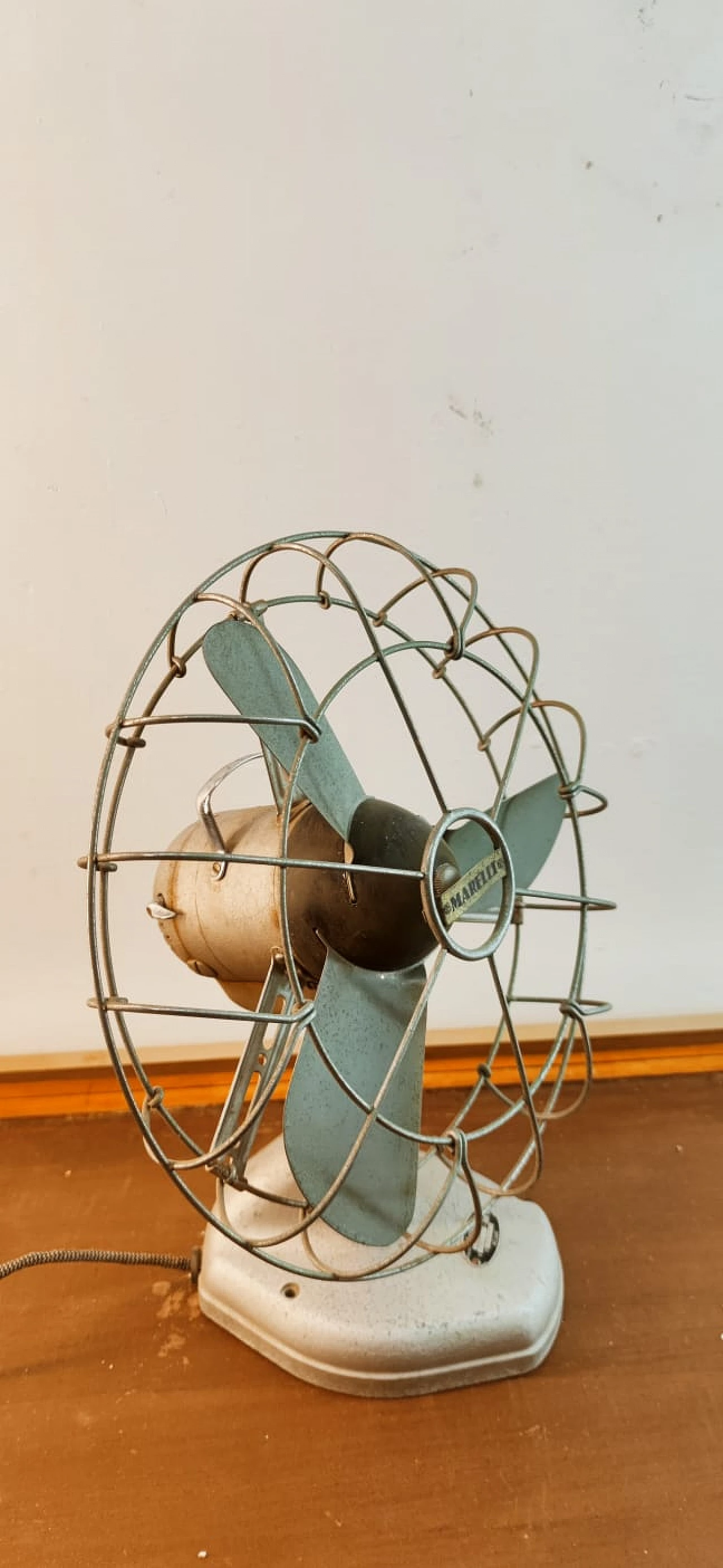 Fan by Ercole Marelli, 1950s 16