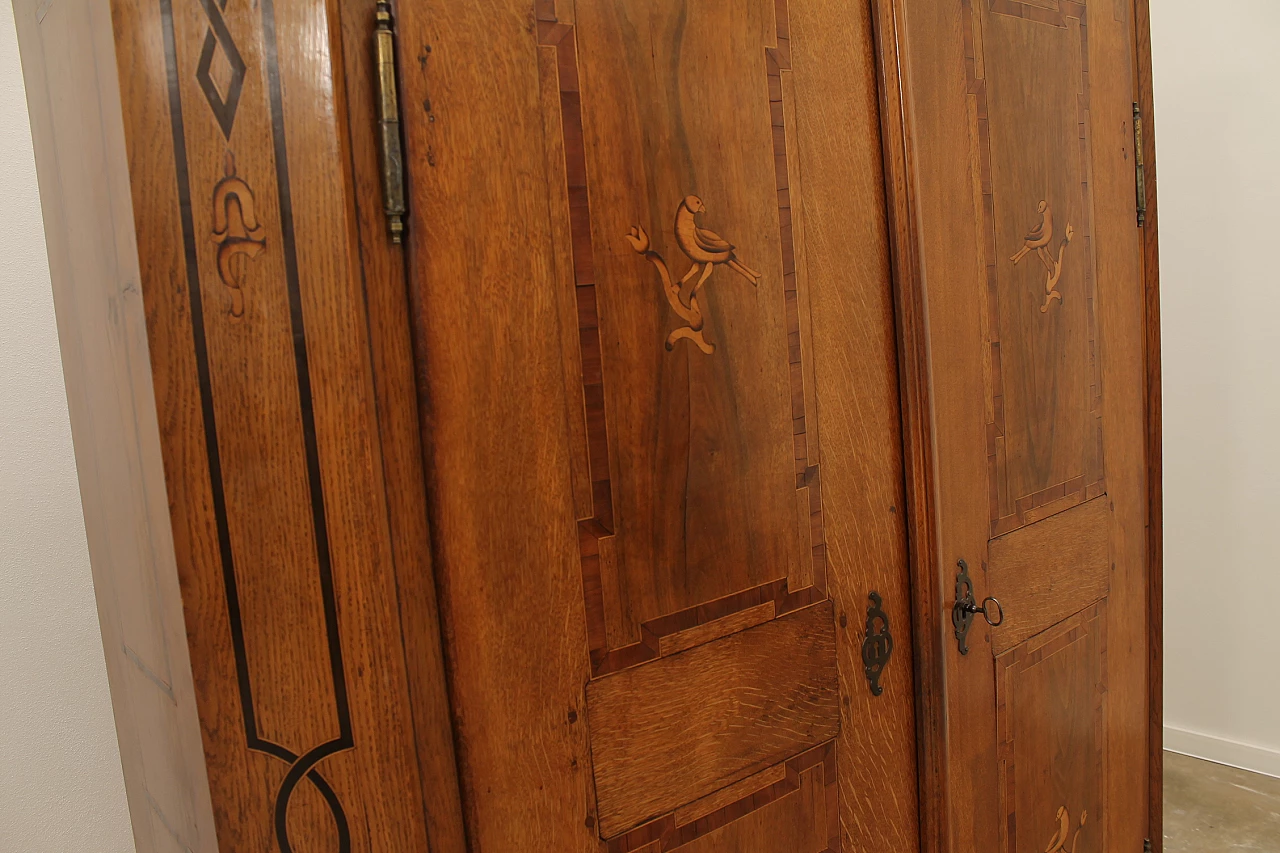 Armadio Barocco in quercia massiccio con intarsi in noce, fine '700 7