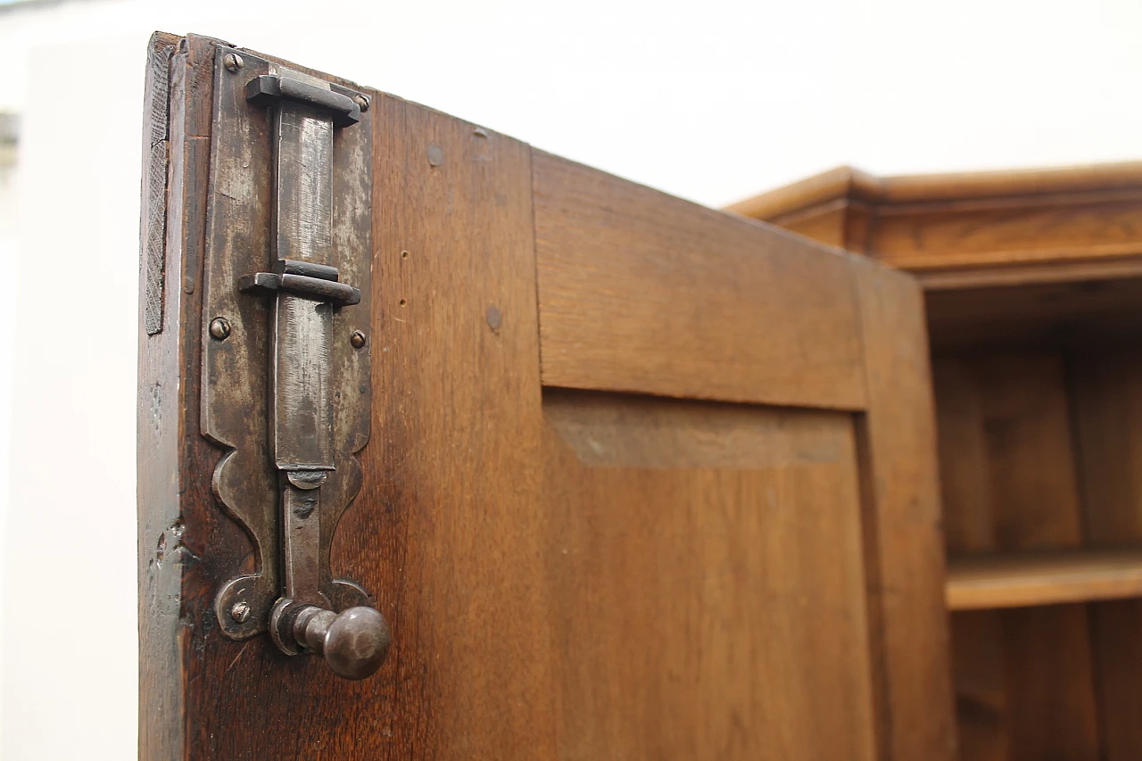 Armadio Barocco in quercia massiccio con intarsi in noce, fine '700 16