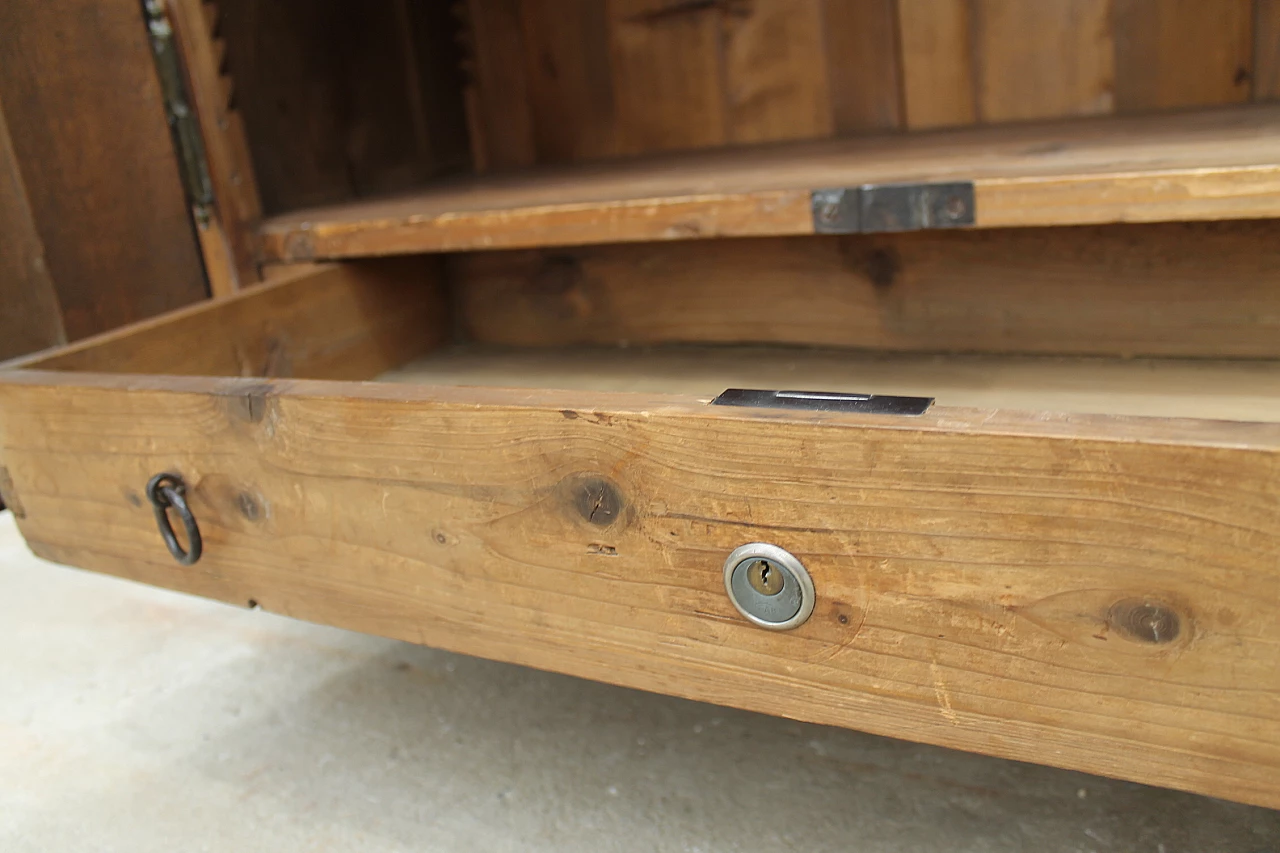 Armadio Barocco in quercia massiccio con intarsi in noce, fine '700 22