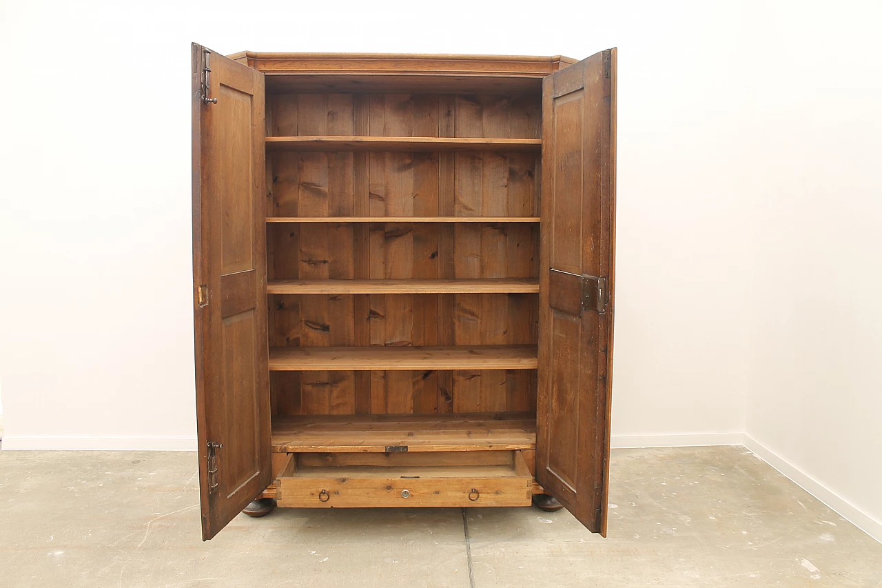 Armadio Barocco in quercia massiccio con intarsi in noce, fine '700 25