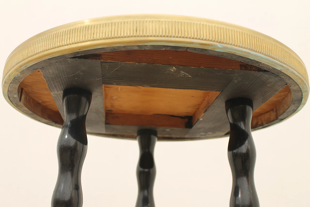 Art Deco round walnut and brass coffee table, 1930s 15