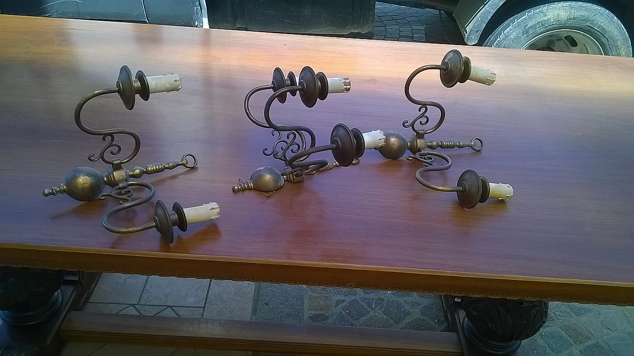 Tavolo in legno massello con gambe tornite, anni '30 2