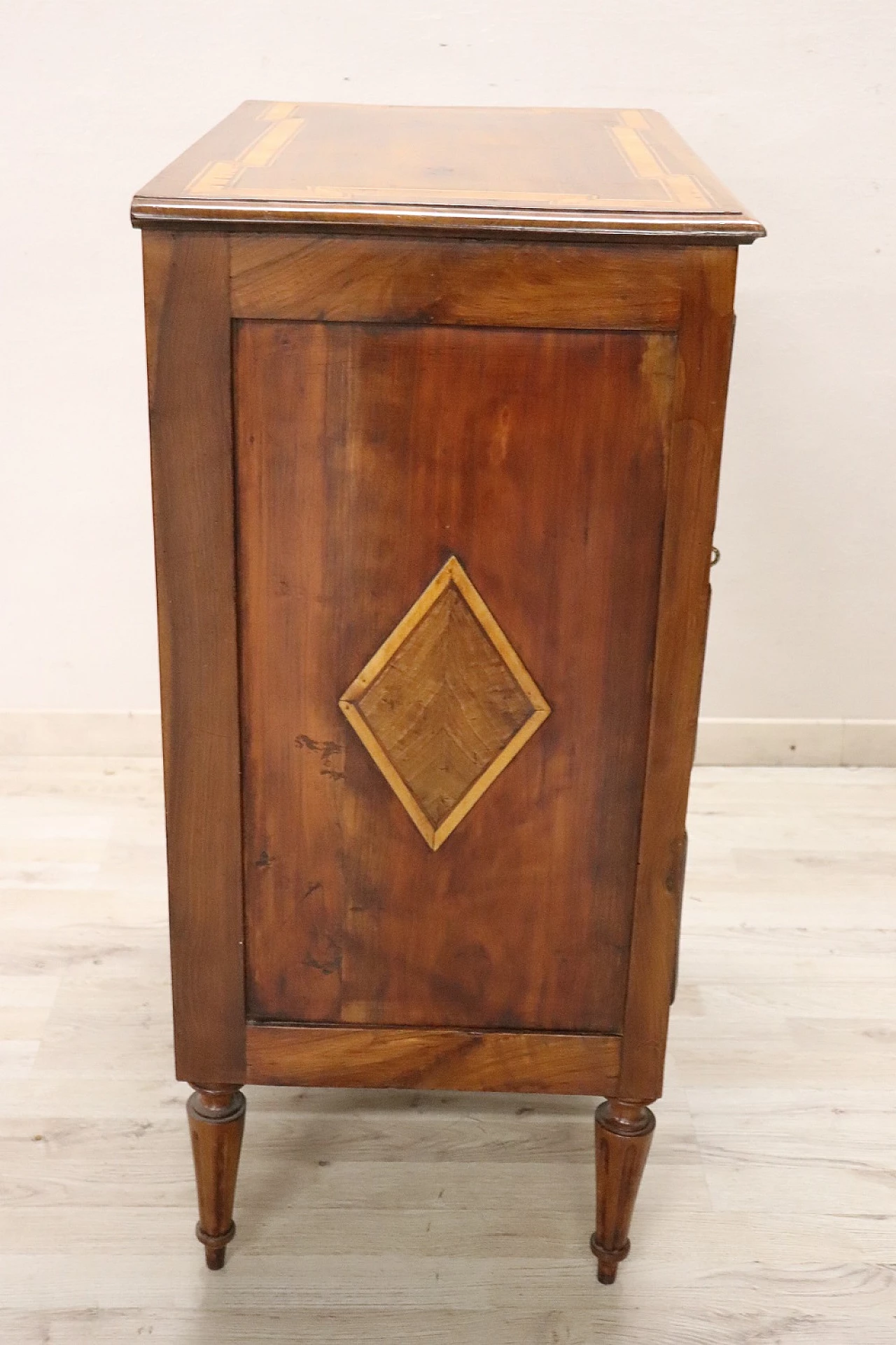 Louis XVI inlaid solid walnut chest of drawers, early 19th century 10