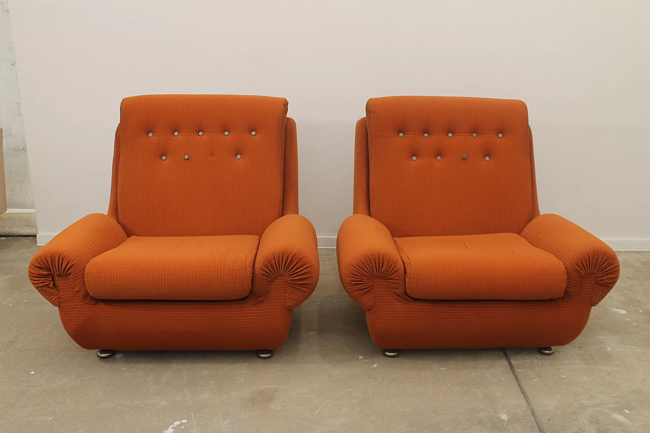 Coppia di poltrone Eastern Bloc di Jitona, anni '70 8