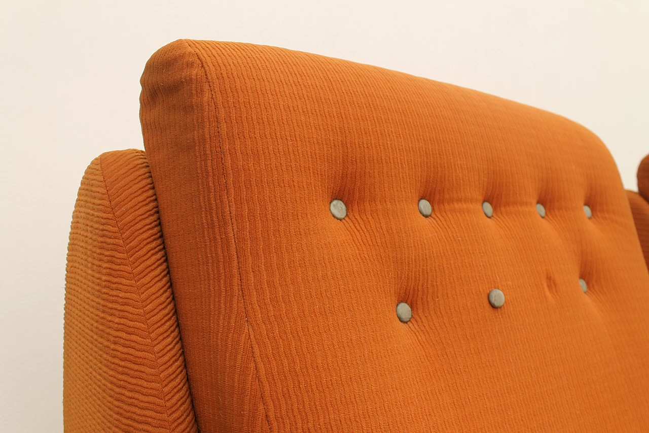 Coppia di poltrone Eastern Bloc di Jitona, anni '70 12