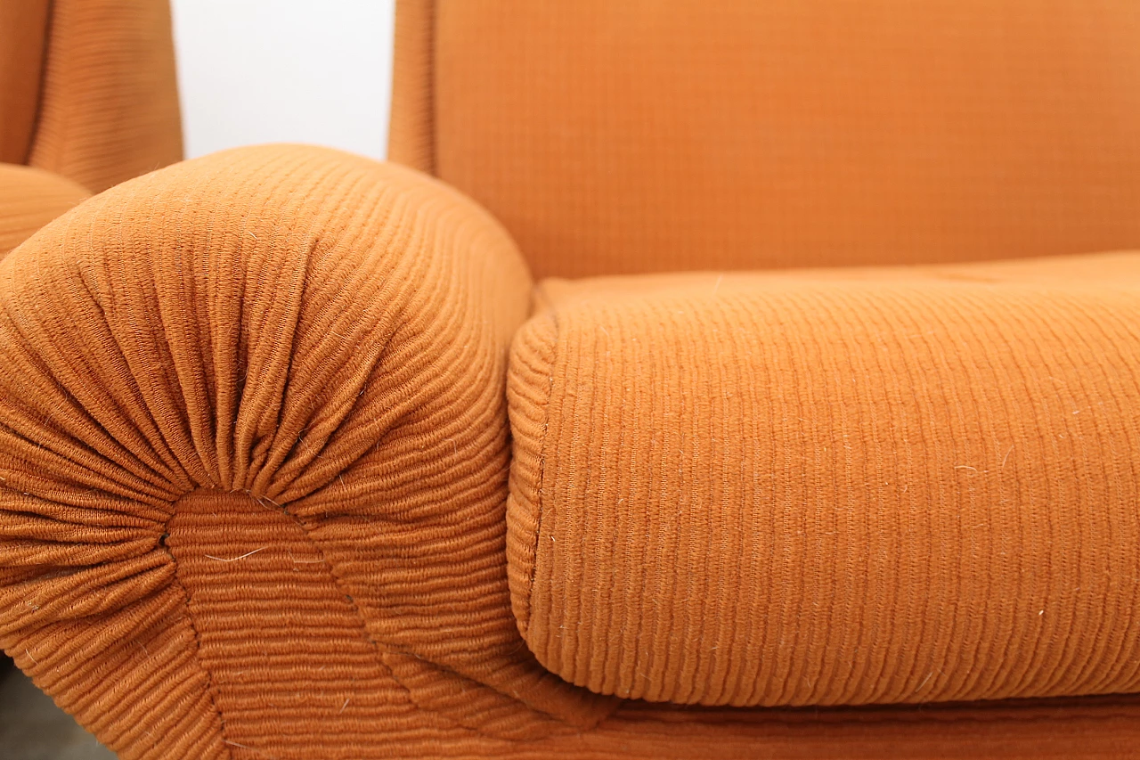 Coppia di poltrone Eastern Bloc di Jitona, anni '70 18