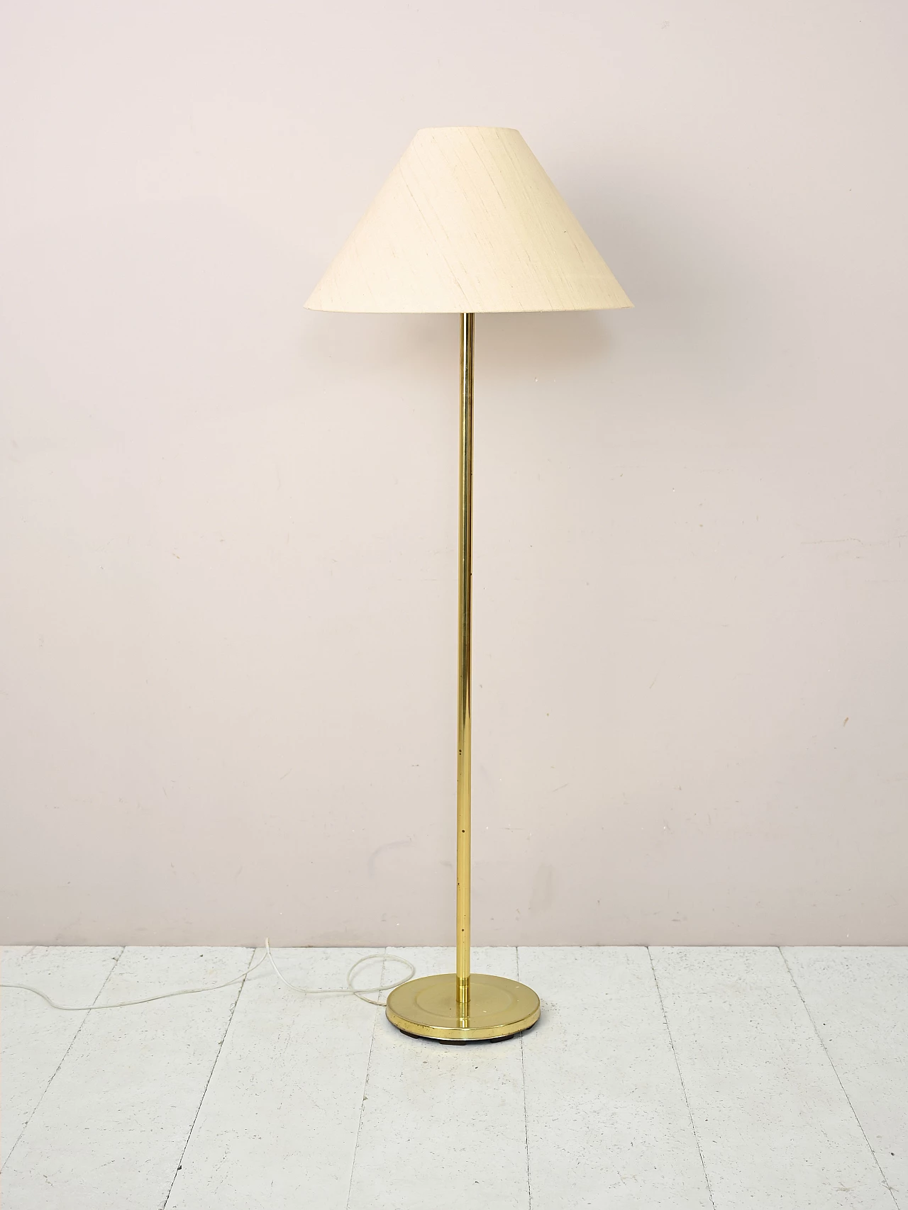 Floor lamp with gold base and fabric shade, 1960s 1