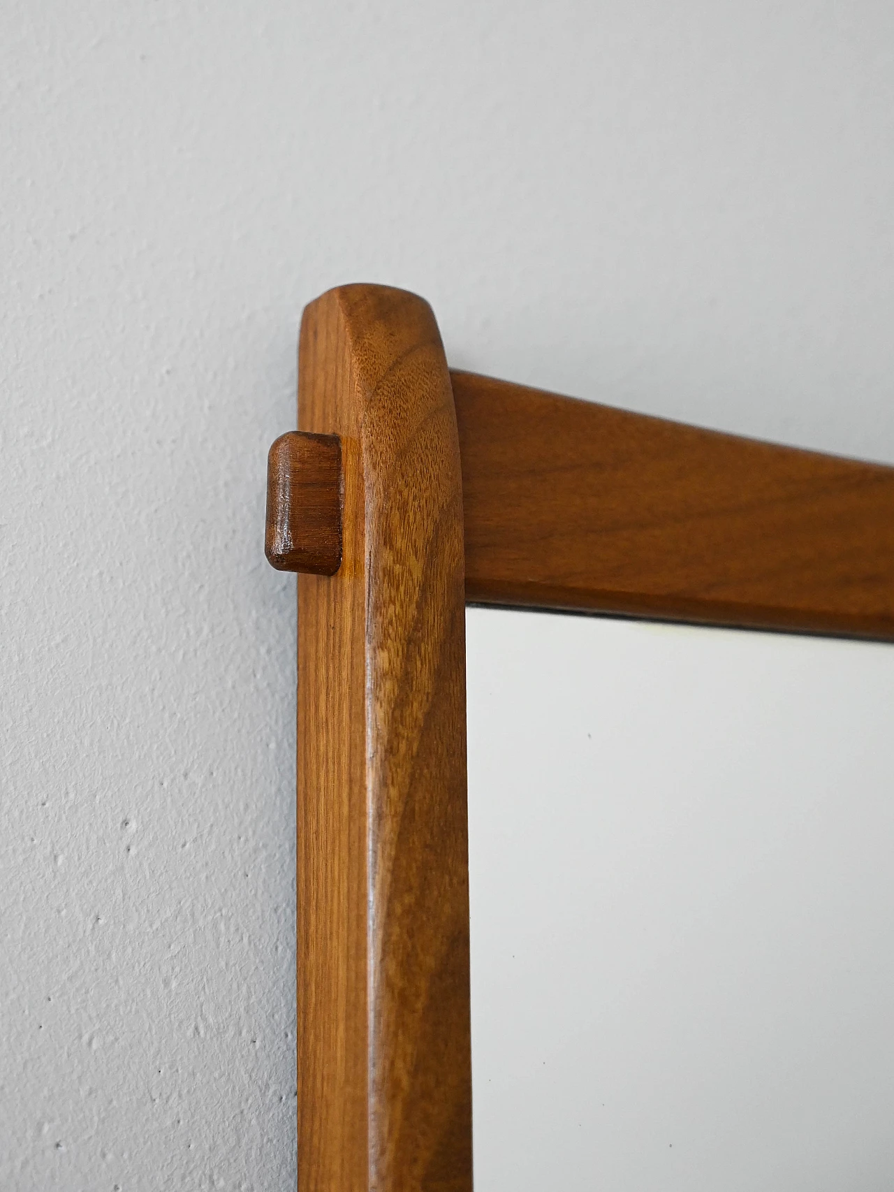 Specchio da parete svedese rettangolare in teak, anni '60 6