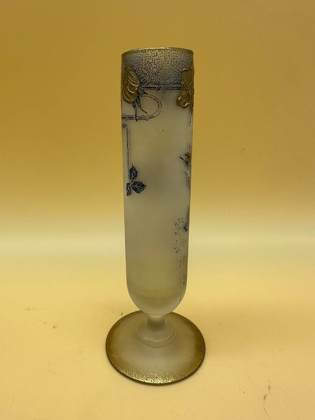 Vaso in vetro con papaveri 3