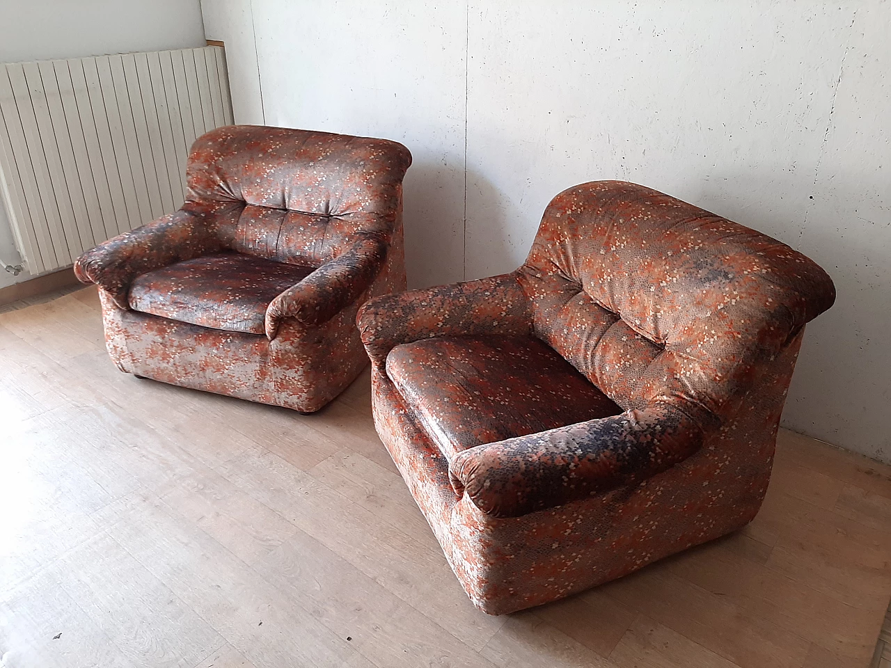 Pair of armchairs by Mimo J. Padova, 1970s 5