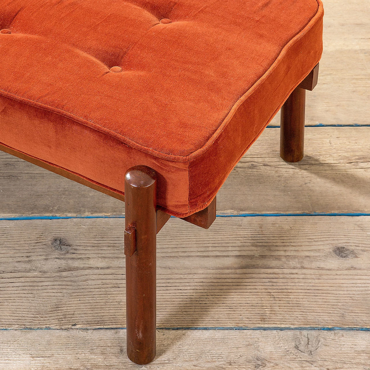 Panca in legno e tessuto rosso di Ico Parisi, anni '60 3
