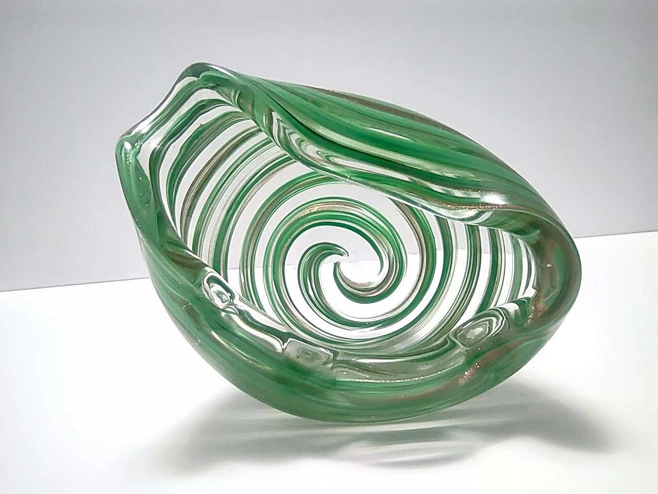 Murano glass ashtray attributed to Alfredo Barbini, 1950s 7