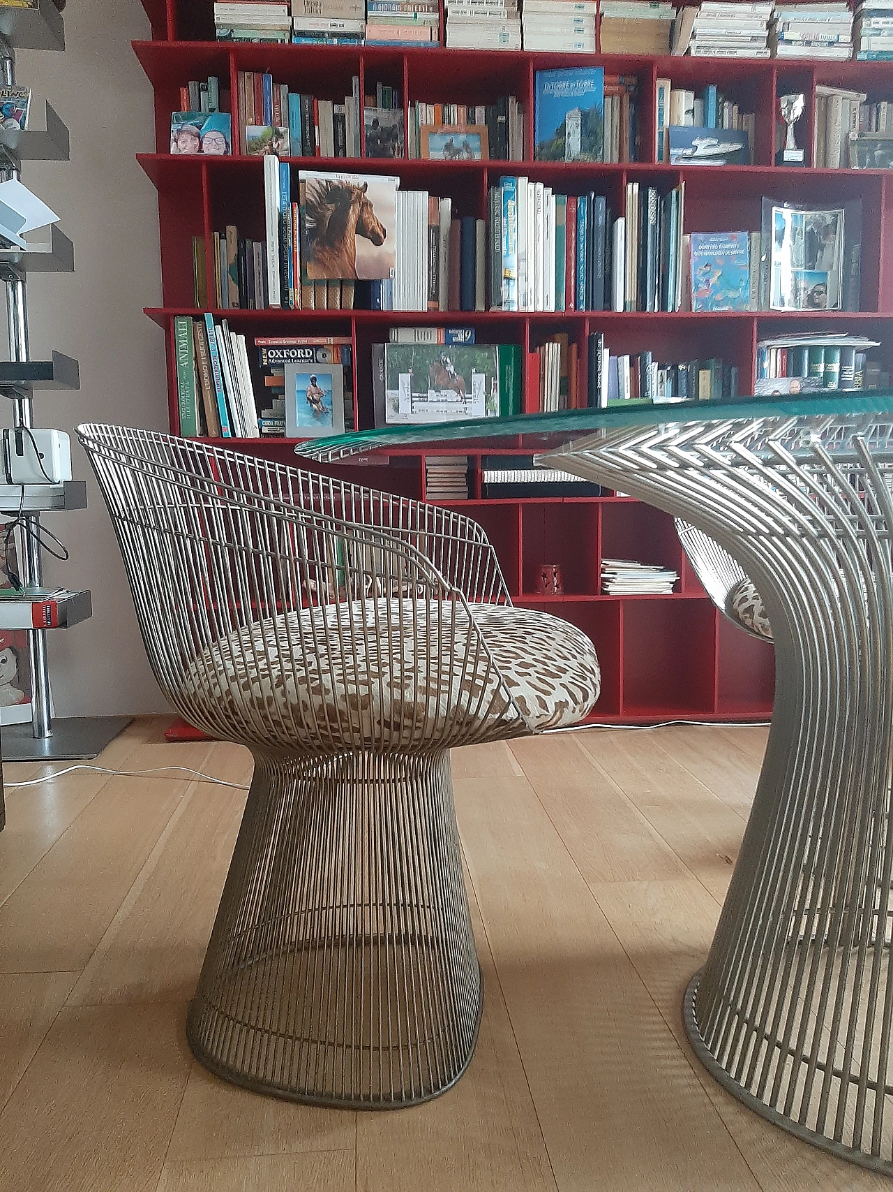 3 Chairs and table by Warren Platner for Knoll, 1970s 4