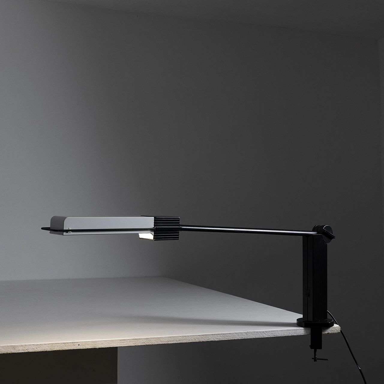 Alistro clamp lamp by Ernesto Gismondi for Artemide, 1980s 9