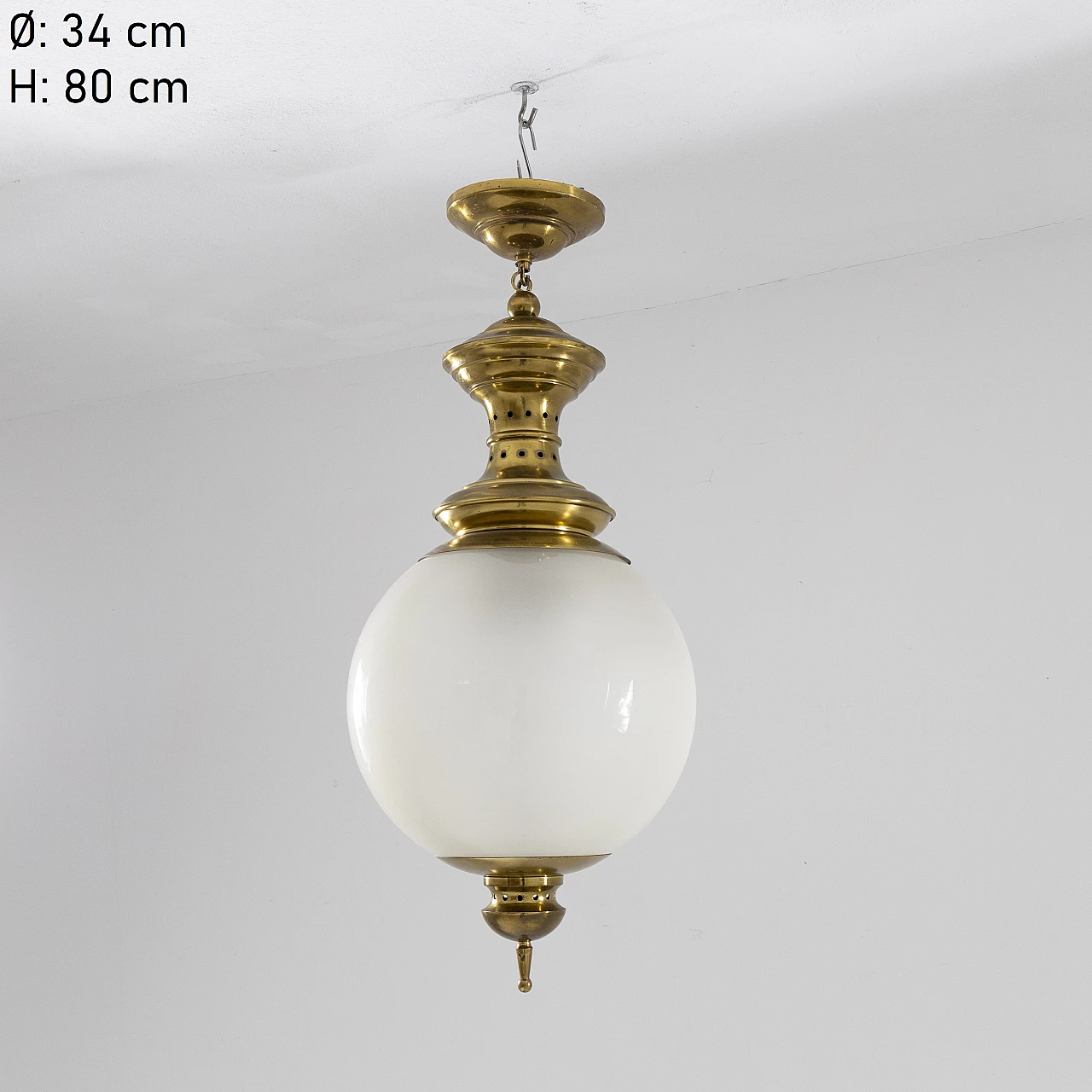 Lampadario in ottone e vetro satinato, anni '50 6